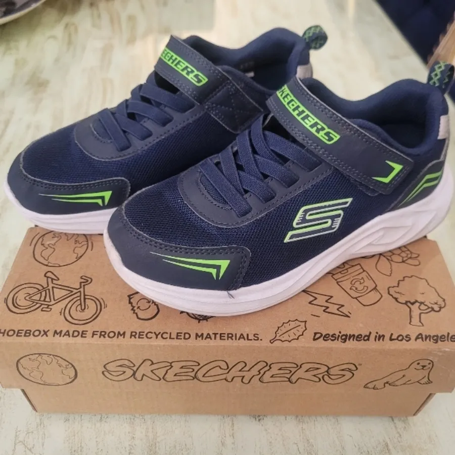 کتونی بچگانه