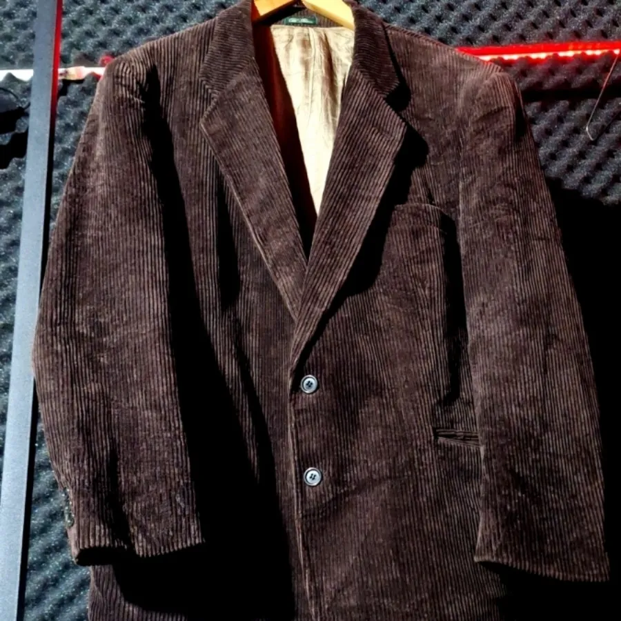 کت مخمل Old River