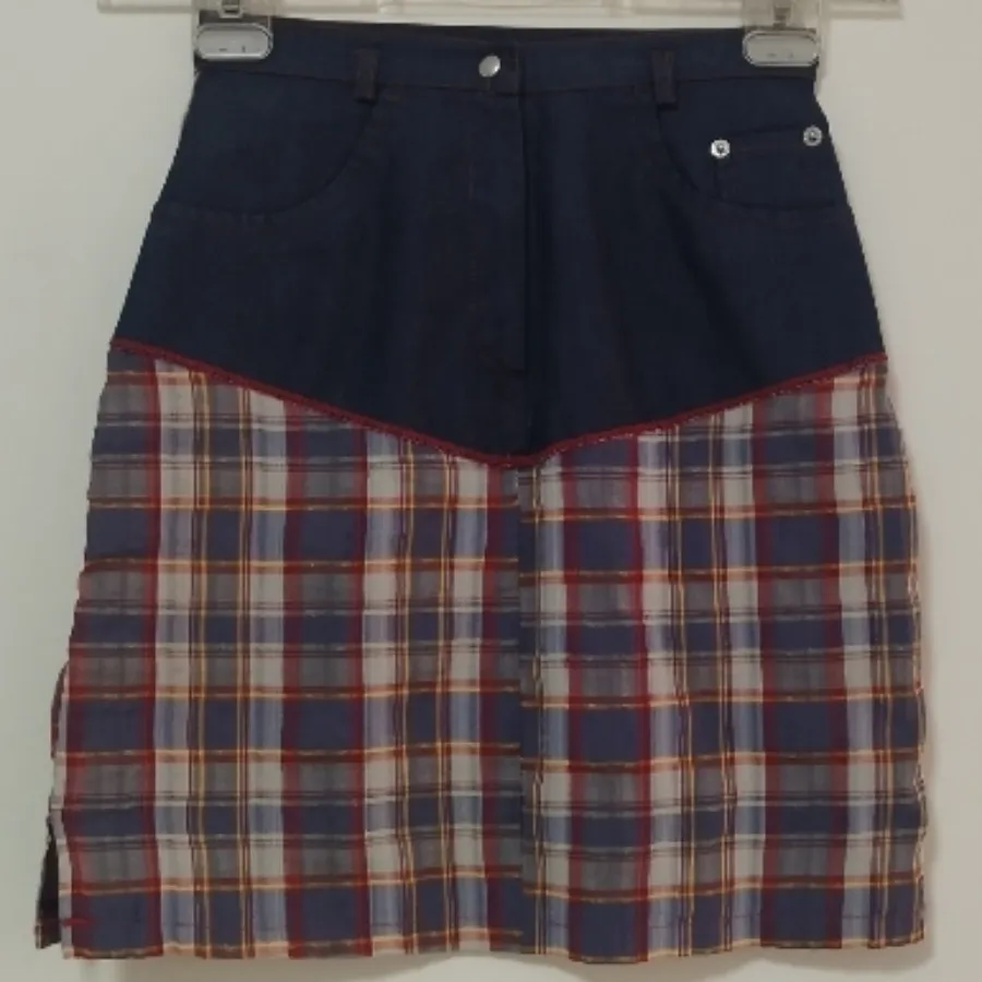 دامن کوتاه دخترانه