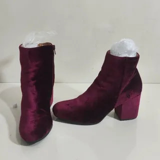 بوت وارداتی