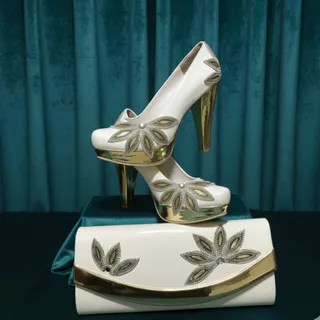 ست کیف و کفش عروس