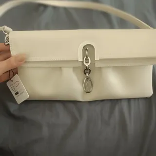 کیف بوفالو سفید