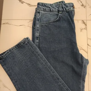 شلوار جین زنانه