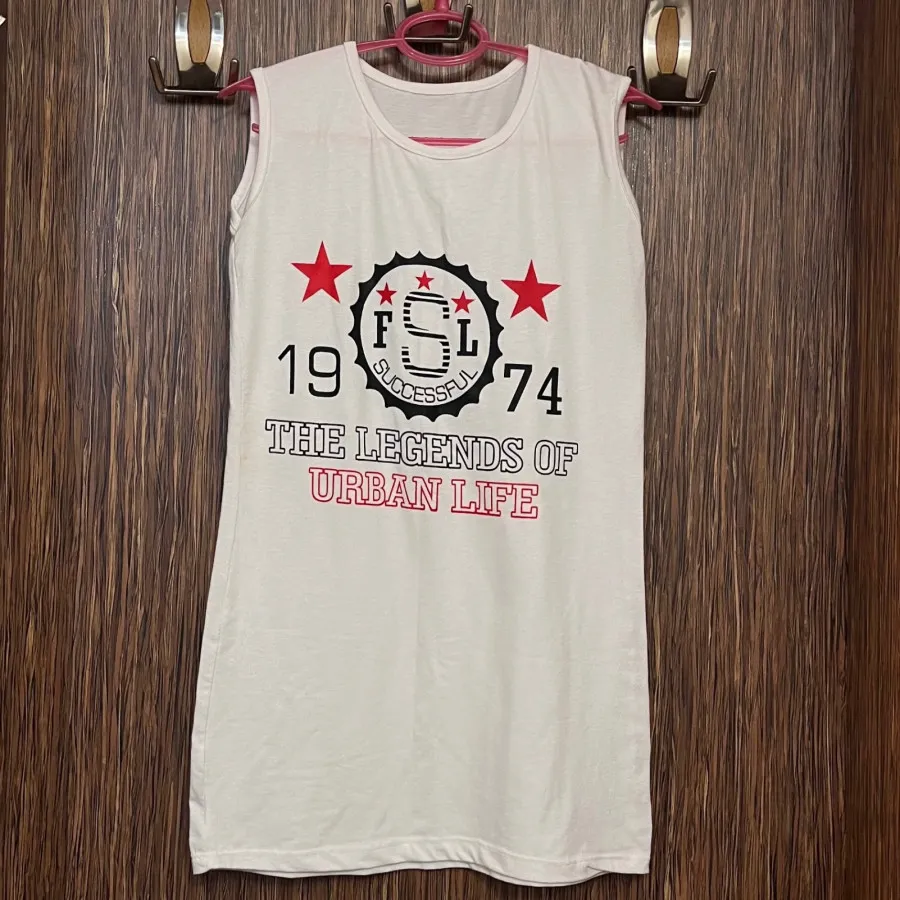 تاپ سفید بلند