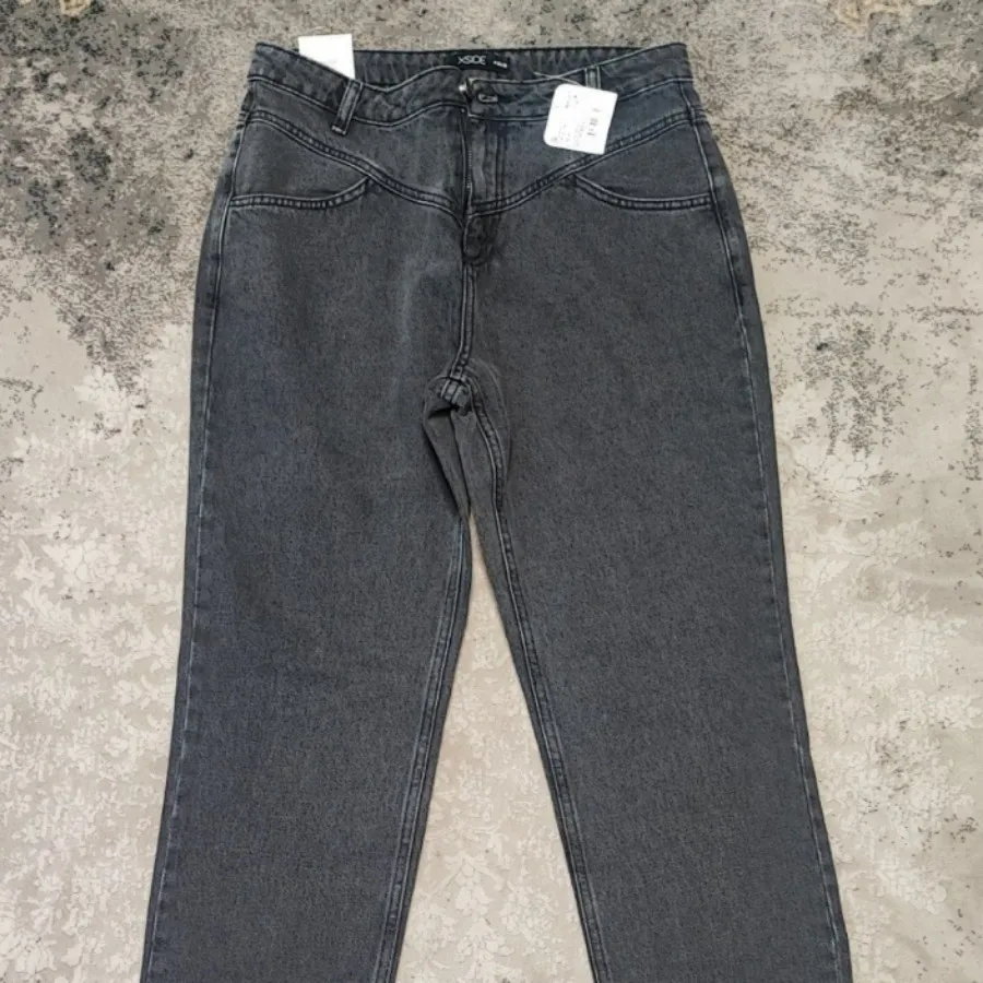 شلوار جین زنانه