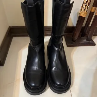 نیم بوت مشکی