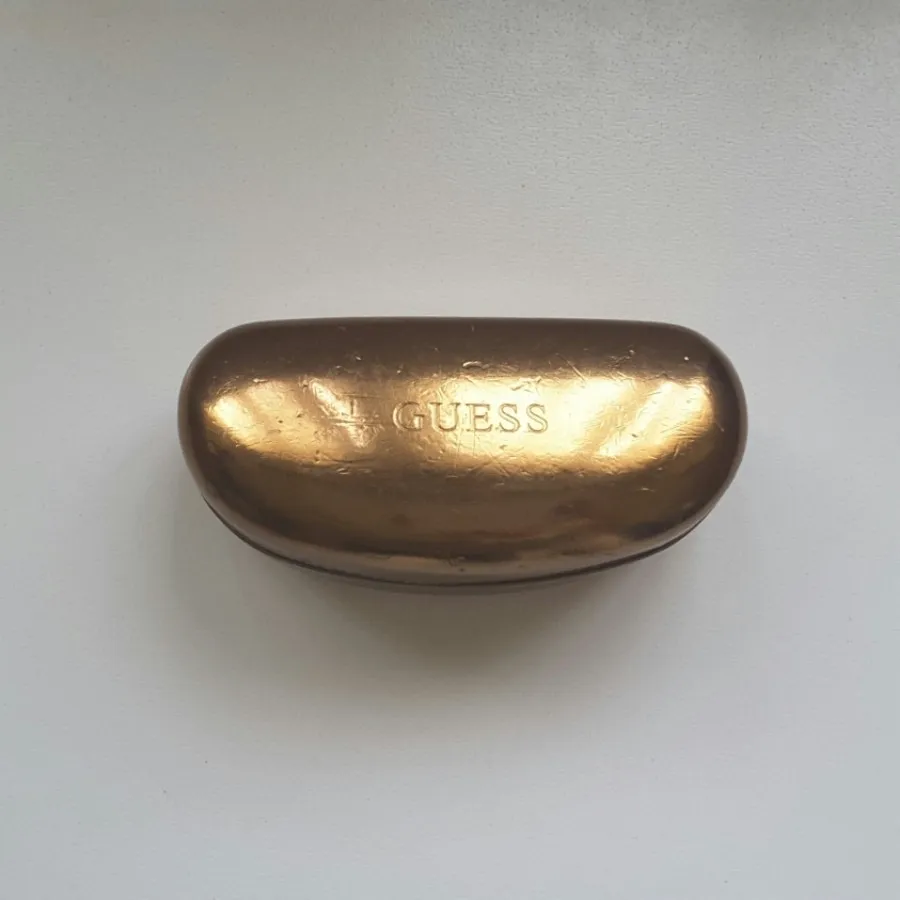 جعبه عینک گس