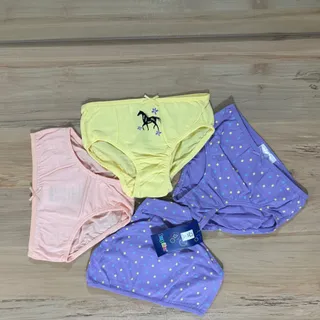 شورت دخترانه