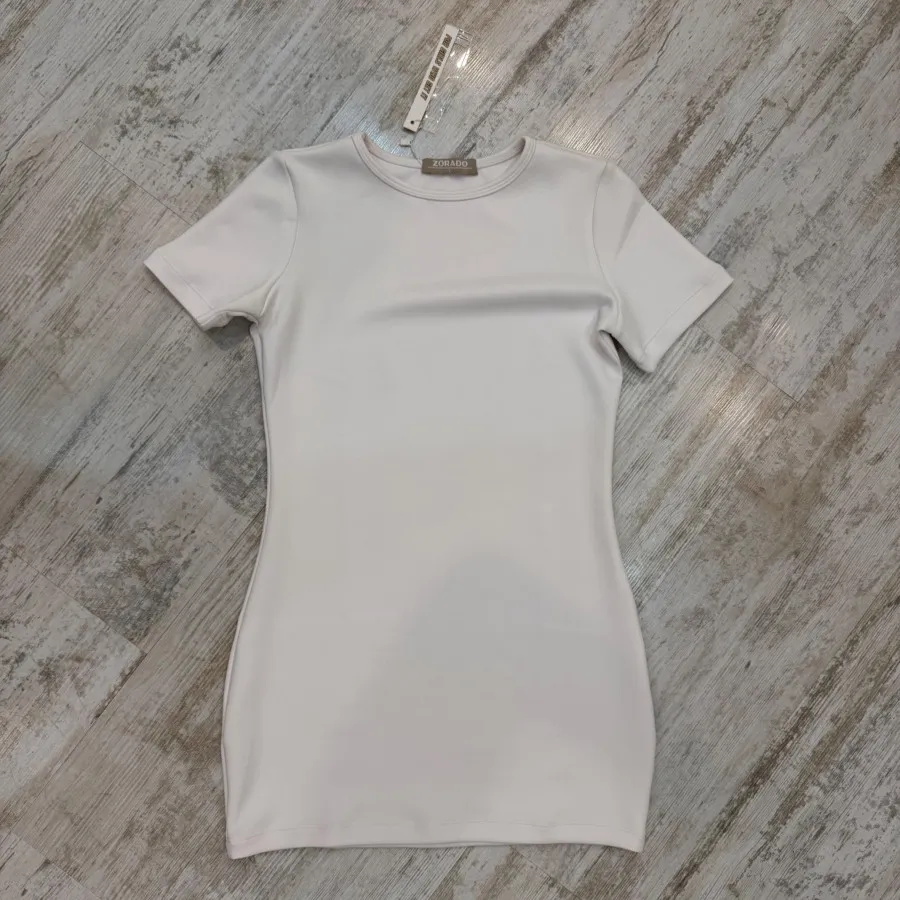 پیراهن کوتاه آستین کوتاه