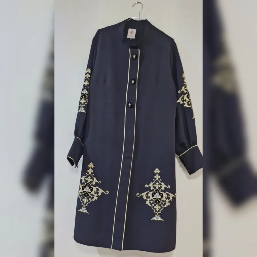 مانتو کرپ گلدوزی شده