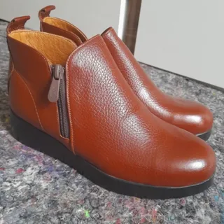 نیم بوت چرم زنانه