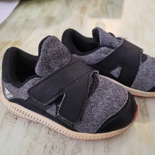 کتونی آدیداس پسرانه