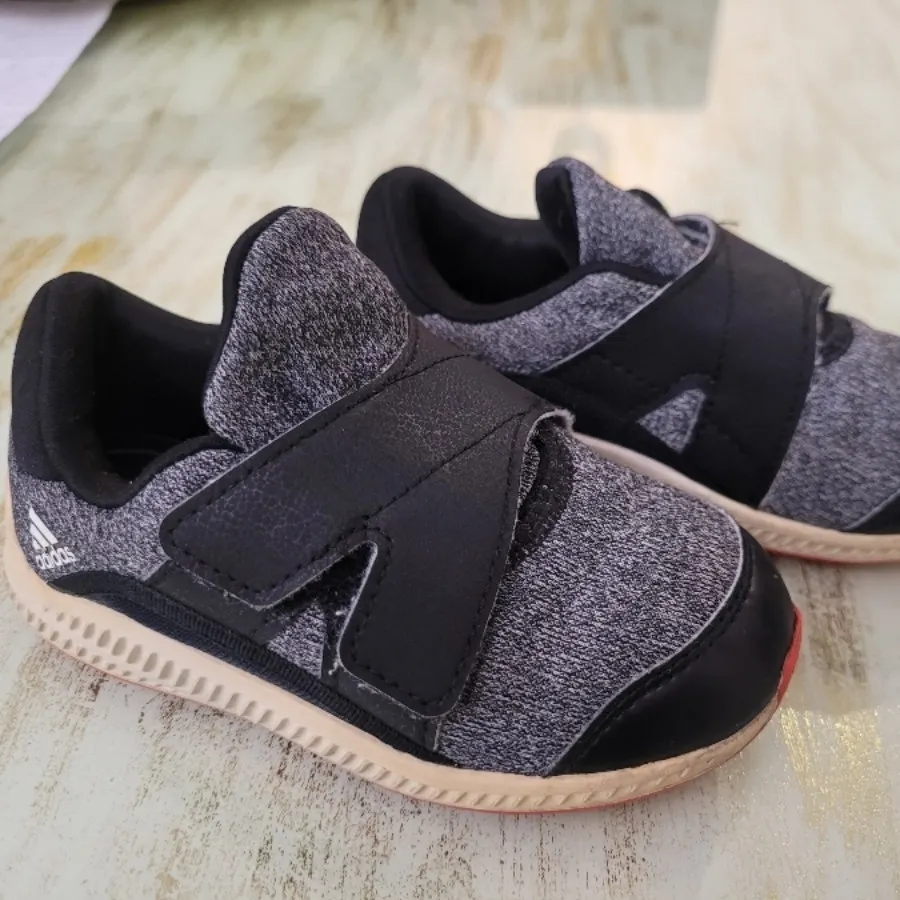 کتونی آدیداس پسرانه