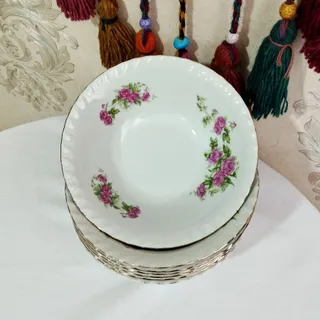 کاسه ی گلسرخی