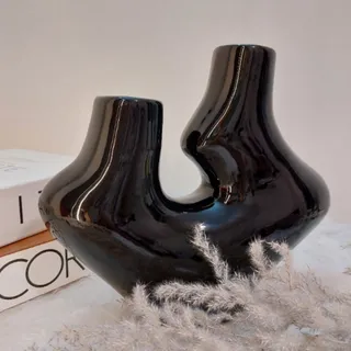 گلدان مشکی دکوراتیو