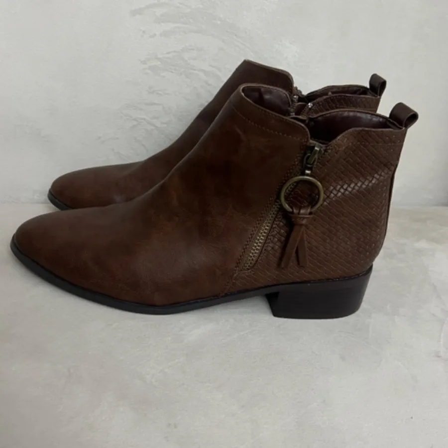 نیم بوت زنانه