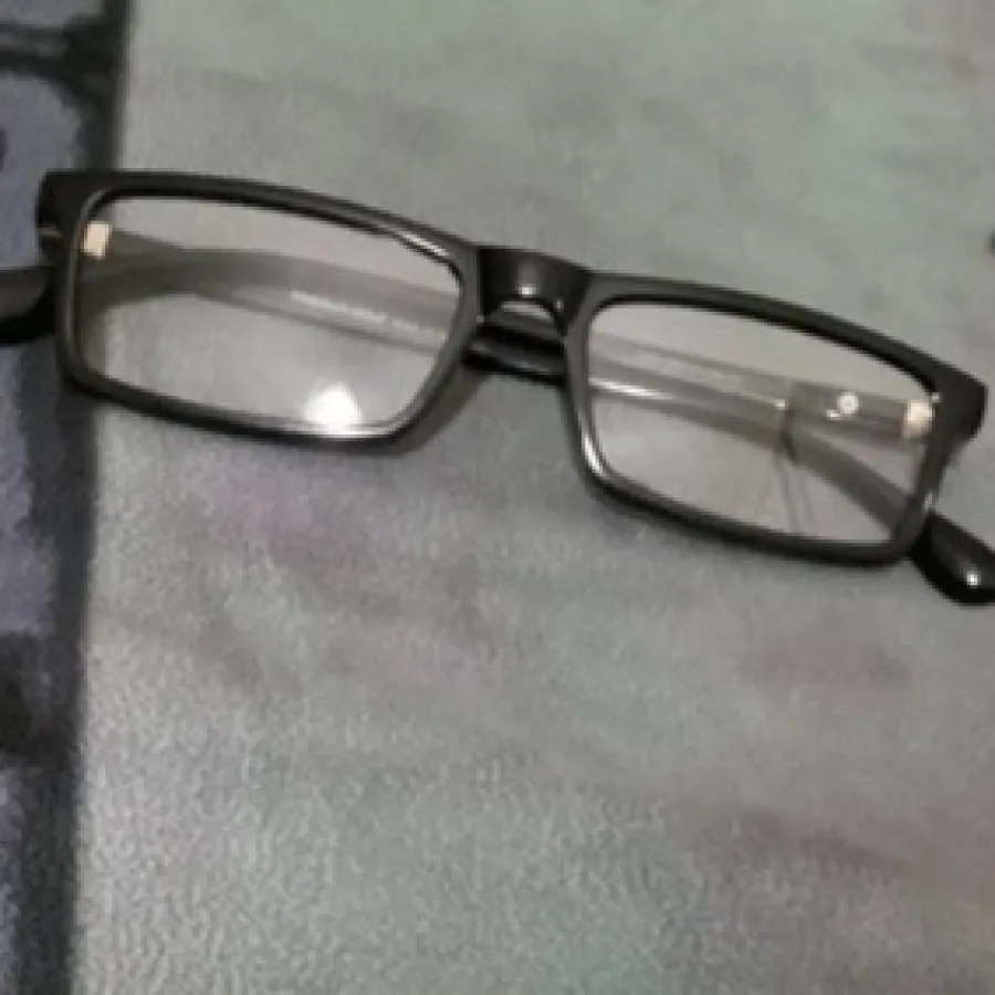 فریم عینک