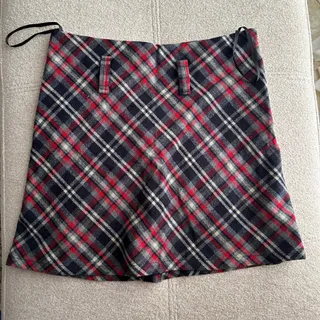 دامن آستردار پاییزه