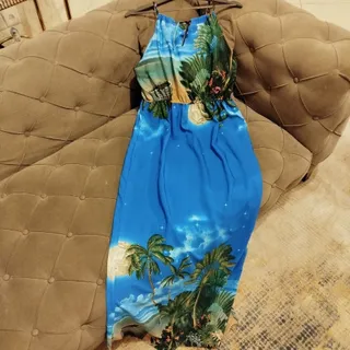 پیراهن ساحلی