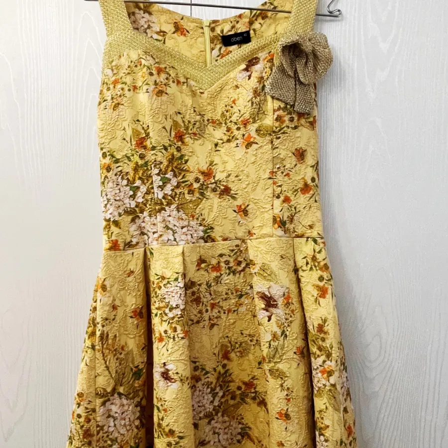 پیراهن عروسکی