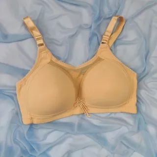 سوتین اسفنجی سینه تور