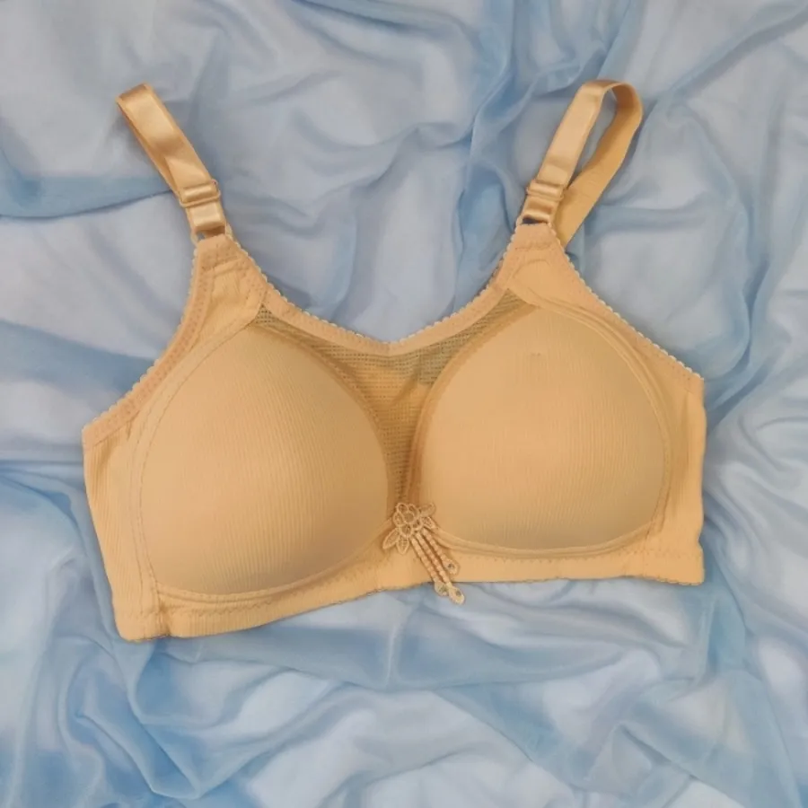 سوتین اسفنجی سینه تور