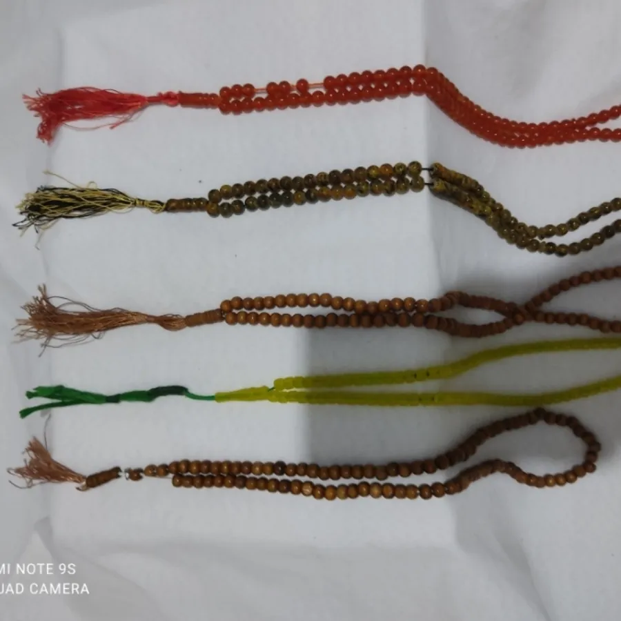 مهر و تسبیح و جانماز