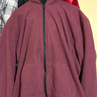 سویشرت pull and bear