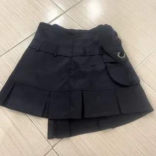 دامن  وارداتی مشکی ساتن