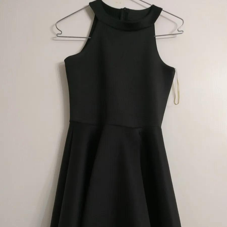 پیراهن دخترانه