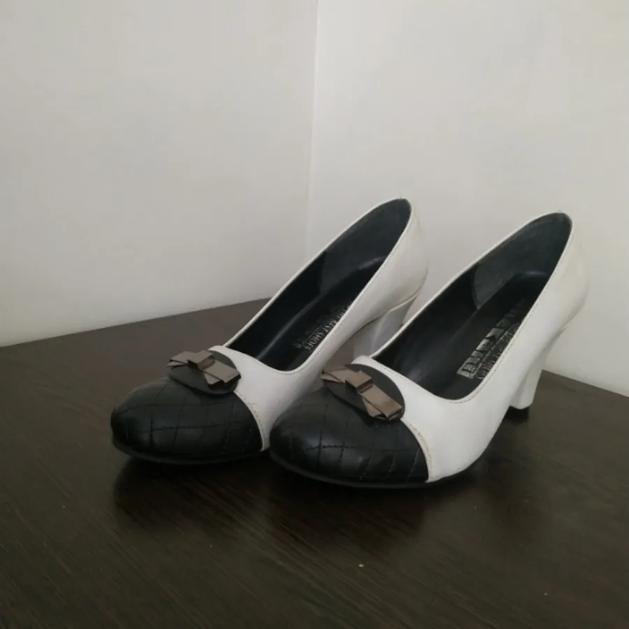 کفش مجلسی زنانه