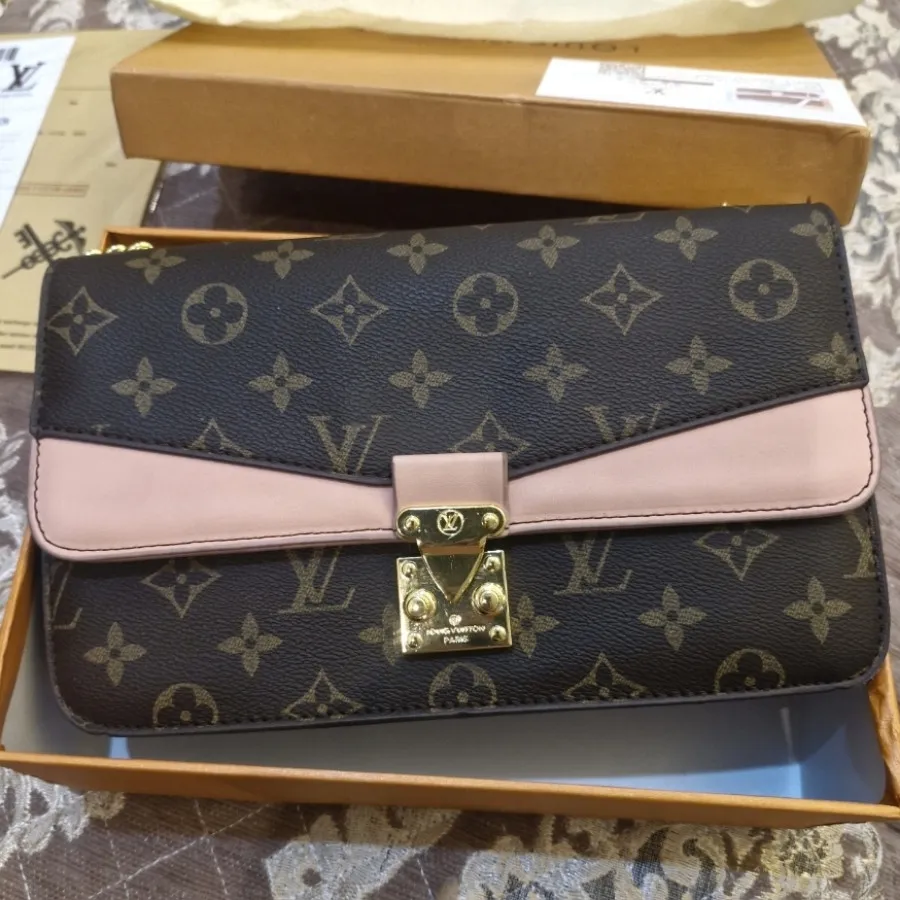 کیف لویی ویتون