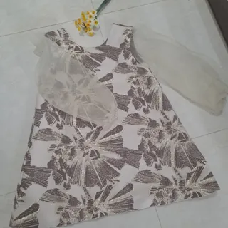 پیراهن دخترانه