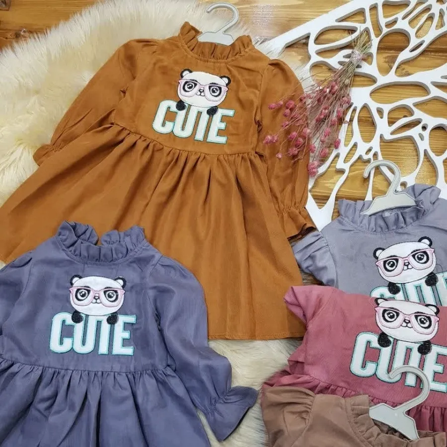 پیراهن دخترانه