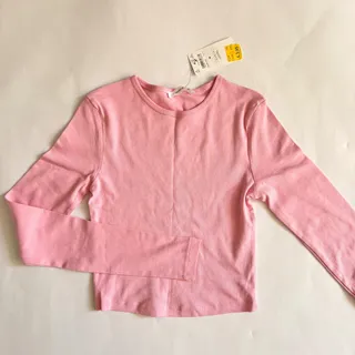 نیم تنه صورتی