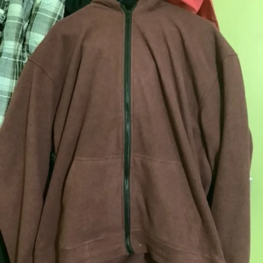 سویشرت pull and bear