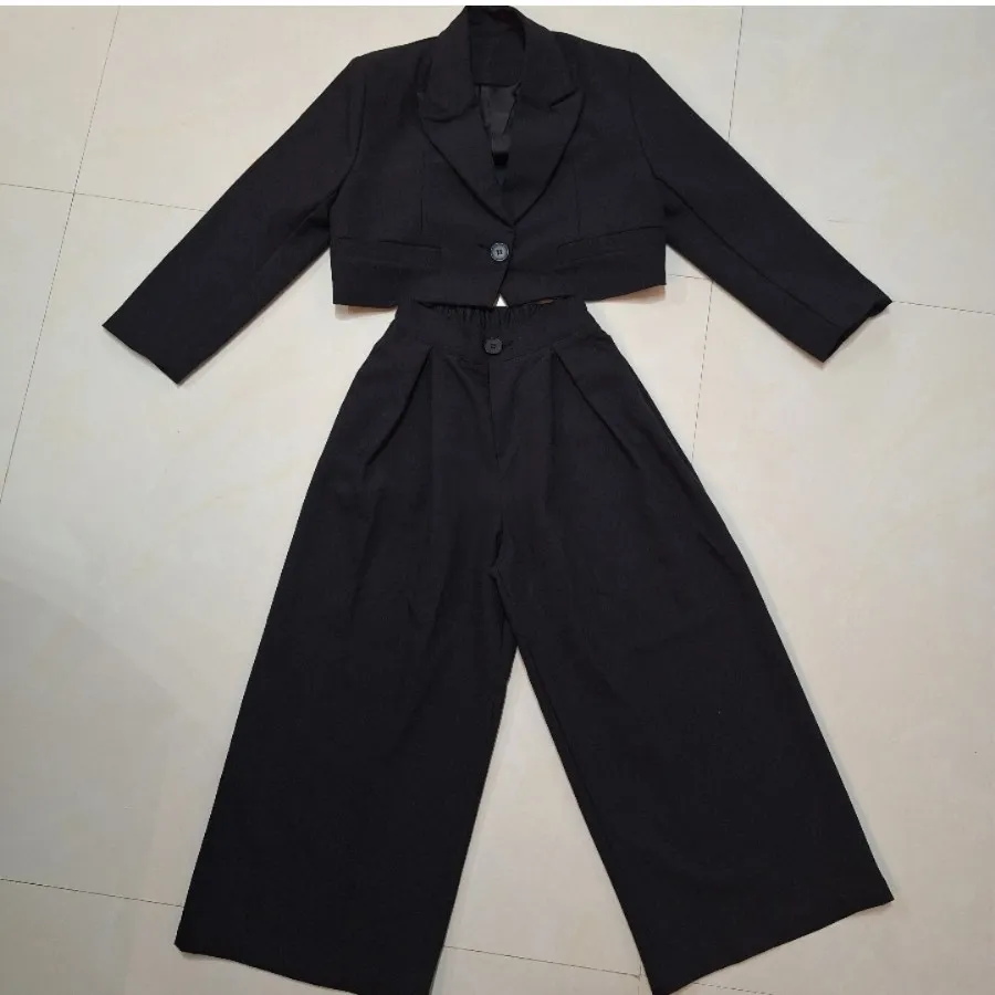 کت کراپ و شلوار بگ