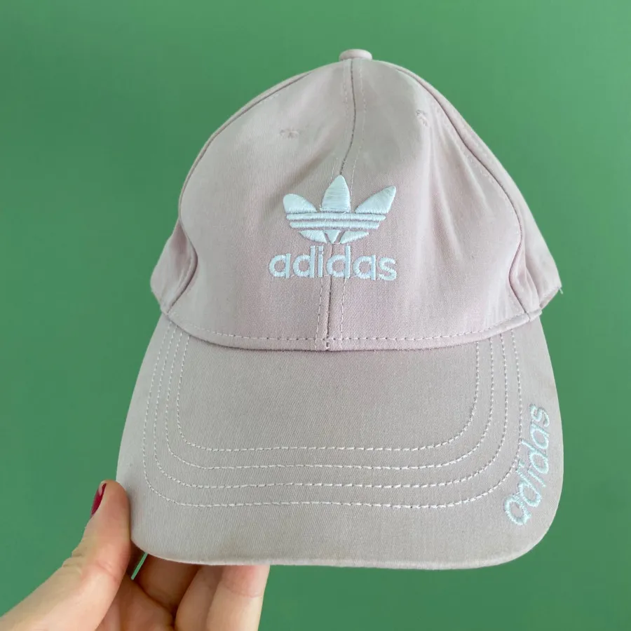 کلاه آدیداس