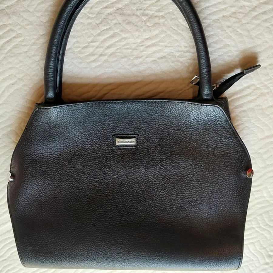 کیف زنانه چرم مشهد