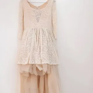 پیراهن گیپور و تور بلند