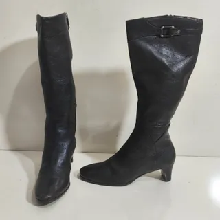 بوت وارداتی