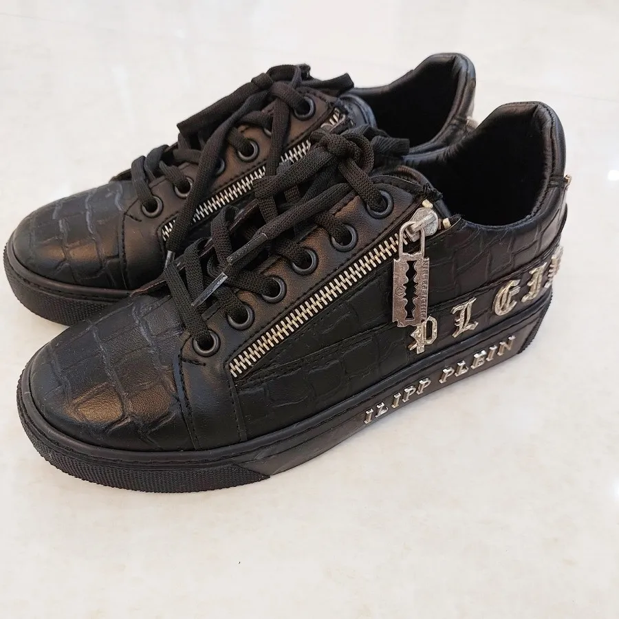 کتونی برند ایتالیایی