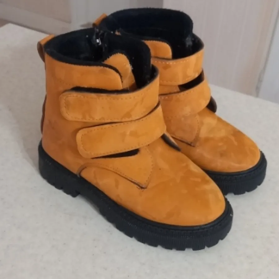 بوت بچه گانه