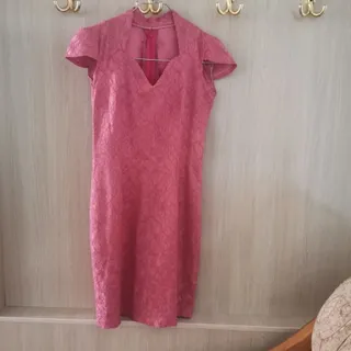 لباس مجلسی صورتی گیپور