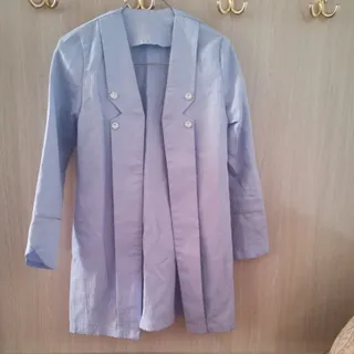 مانتو آبی نو هست