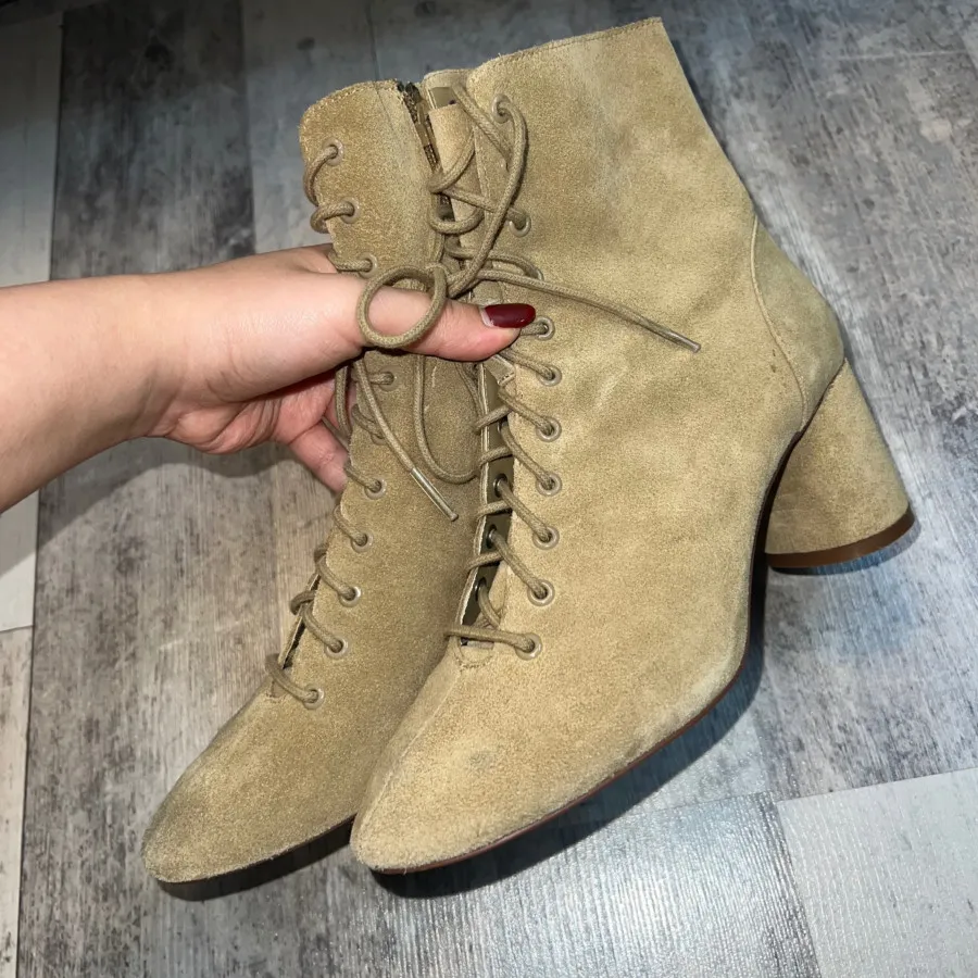 بوت جیر زارا