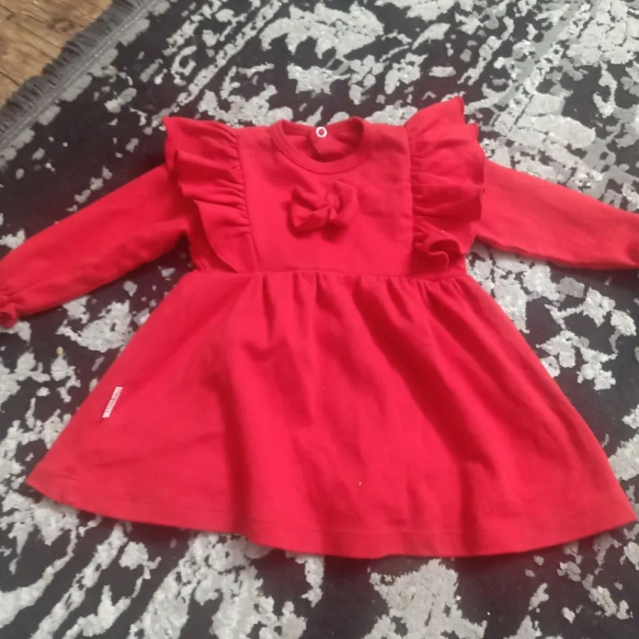 پیراهن دخترانه