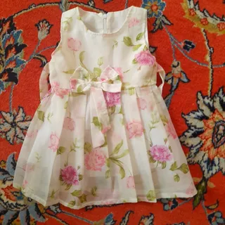 پیراهن بچگانه