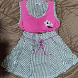 ست تاپ و دامن پلیسه