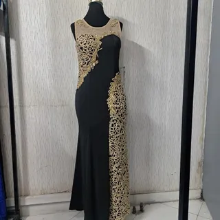 پیراهن بلند مجلسی مشکی